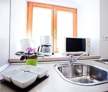 Dalmatian Guest house 3*